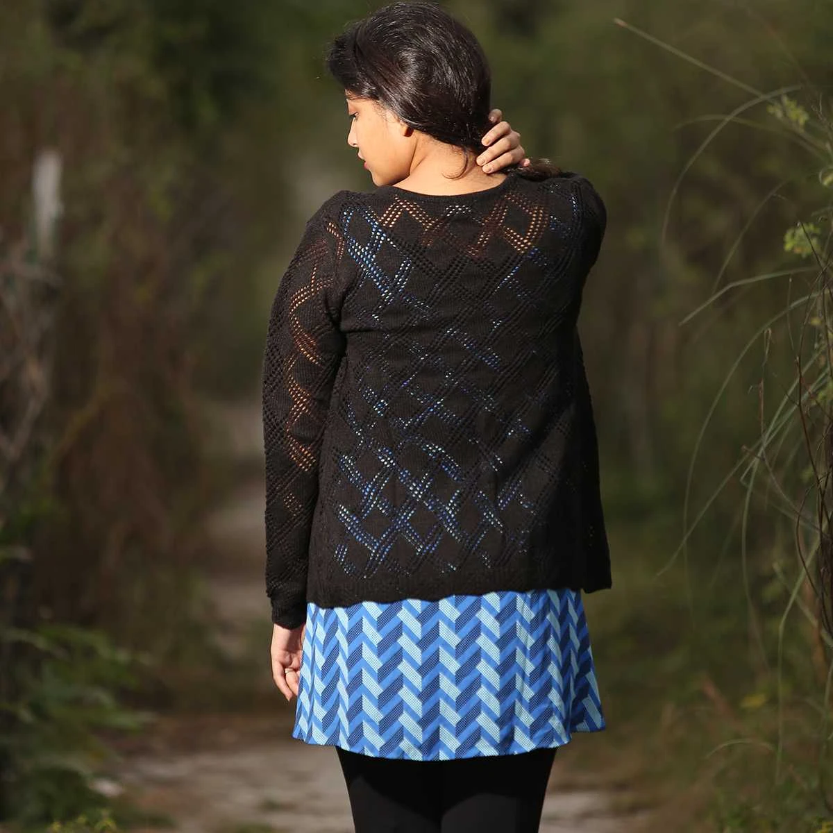 Women's Stylish Black Knit Cardigan - Image 3