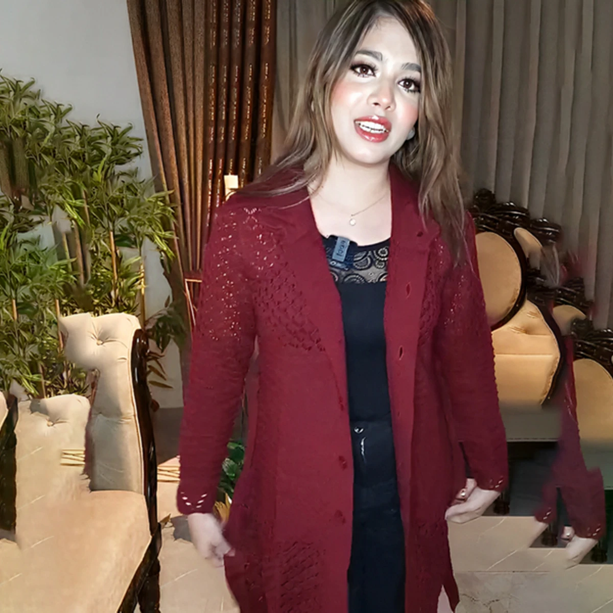 Stylish Maroon Long Knit Cardigan for Women - Image 4