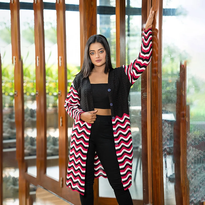Wave Chic Long Knit Cardigan - Image 5