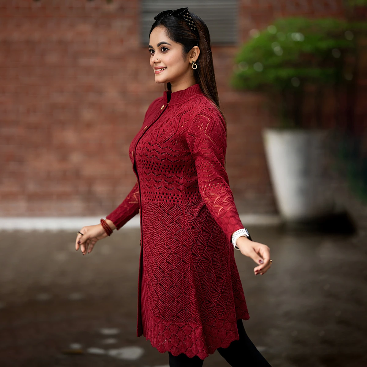 Elegant Maroon Long Knit Cardigan for Women - Image 4