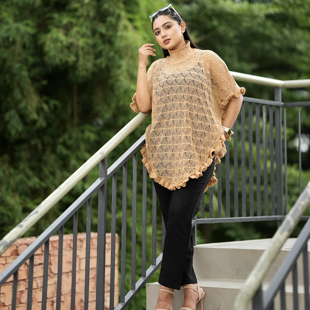 Elegant Beige Knit Poncho for Women - Image 3
